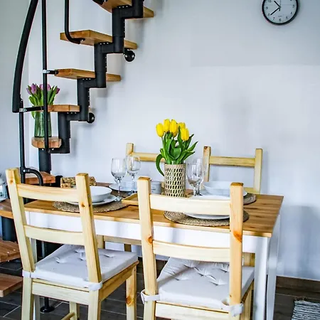 Goscinne Malinowka Rum i privatbostad Krościenko