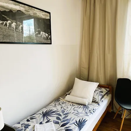 Rum i privatbostad Goscinne Malinowka Krościenko