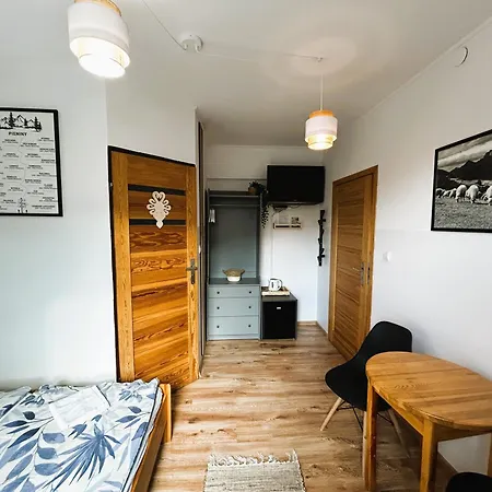 Goscinne Malinowka Rum i privatbostad *