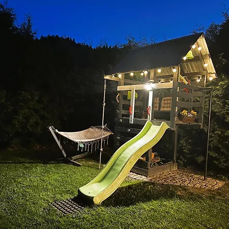 Goscinne Malinowka Rum i privatbostad *