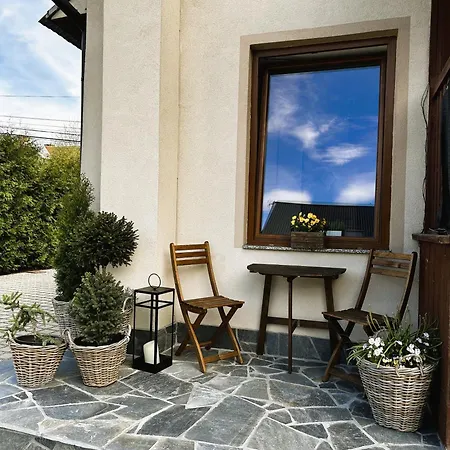 Rum i privatbostad Goscinne Malinowka Krościenko