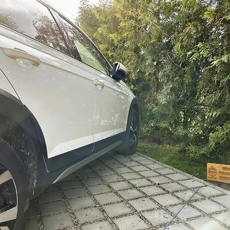 Goscinne Malinowka *