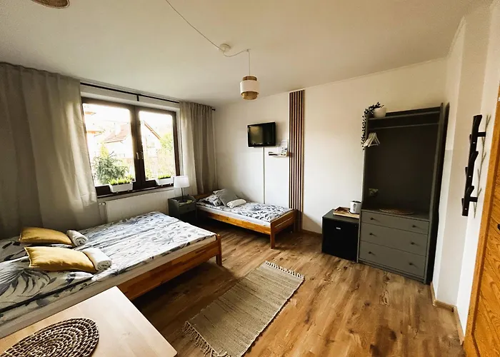 Goscinne Malinowka * كروتشيينكو