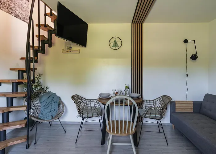 Goscinne Malinowka * كروتشيينكو