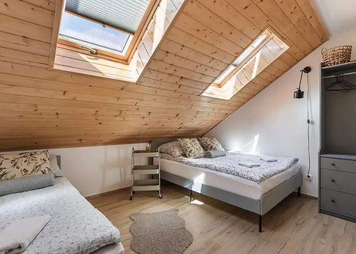 Goscinne Malinowka كروتشيينكو